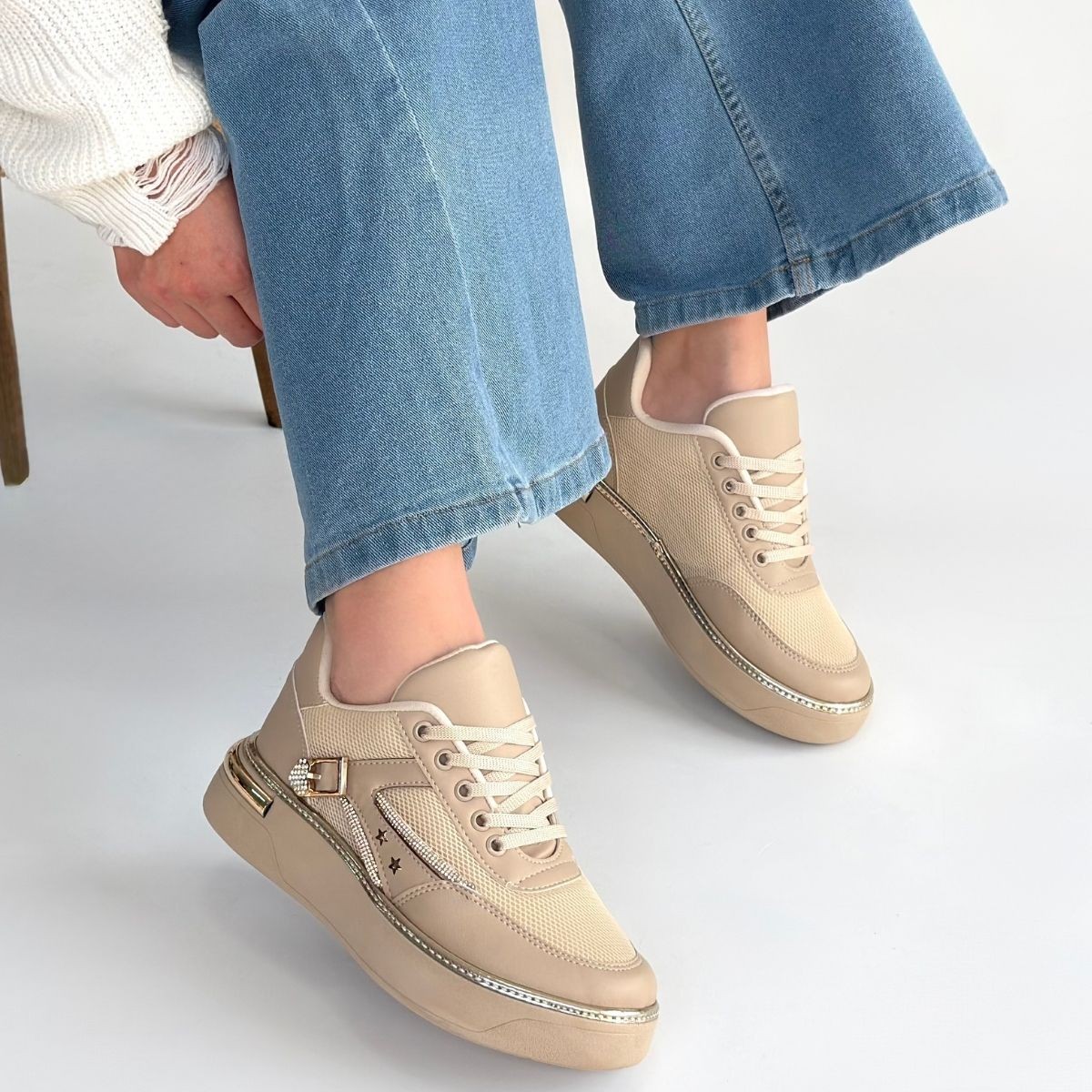 Junda Bej Cilt Bağcıklı Spor Ayakkabı - Lisinya Junda Bej Cilt Bağcıklı Spor Ayakkabı - Lisinya