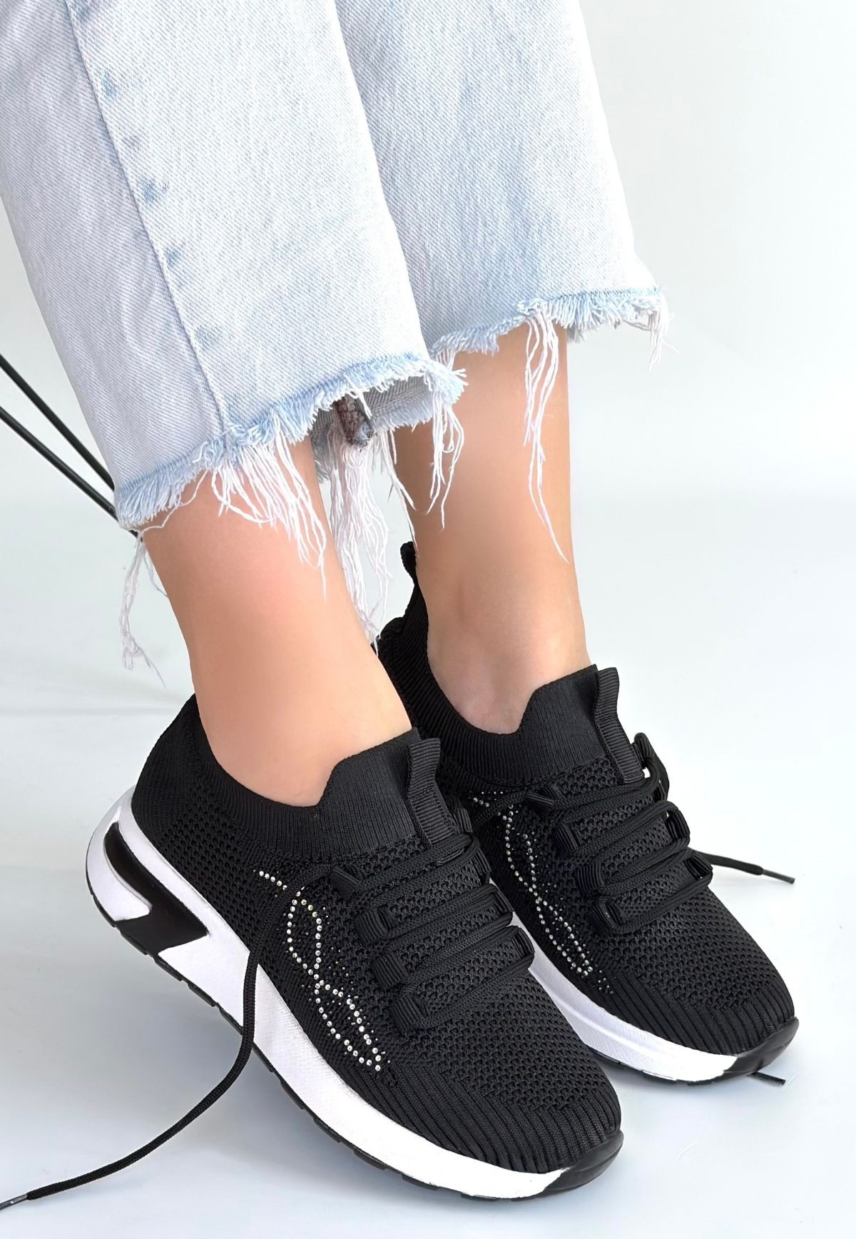 Belan Siyah Triko Bağcıklı Spor Ayakkabı - Lisinya