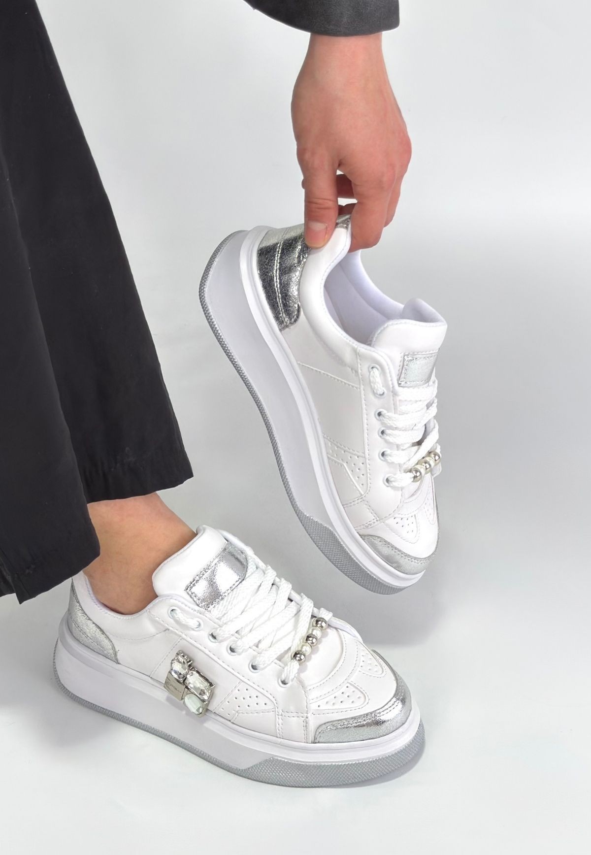 Ceans Beyaz Cilt Bağcıklı Spor Ayakkabı - Lisinya