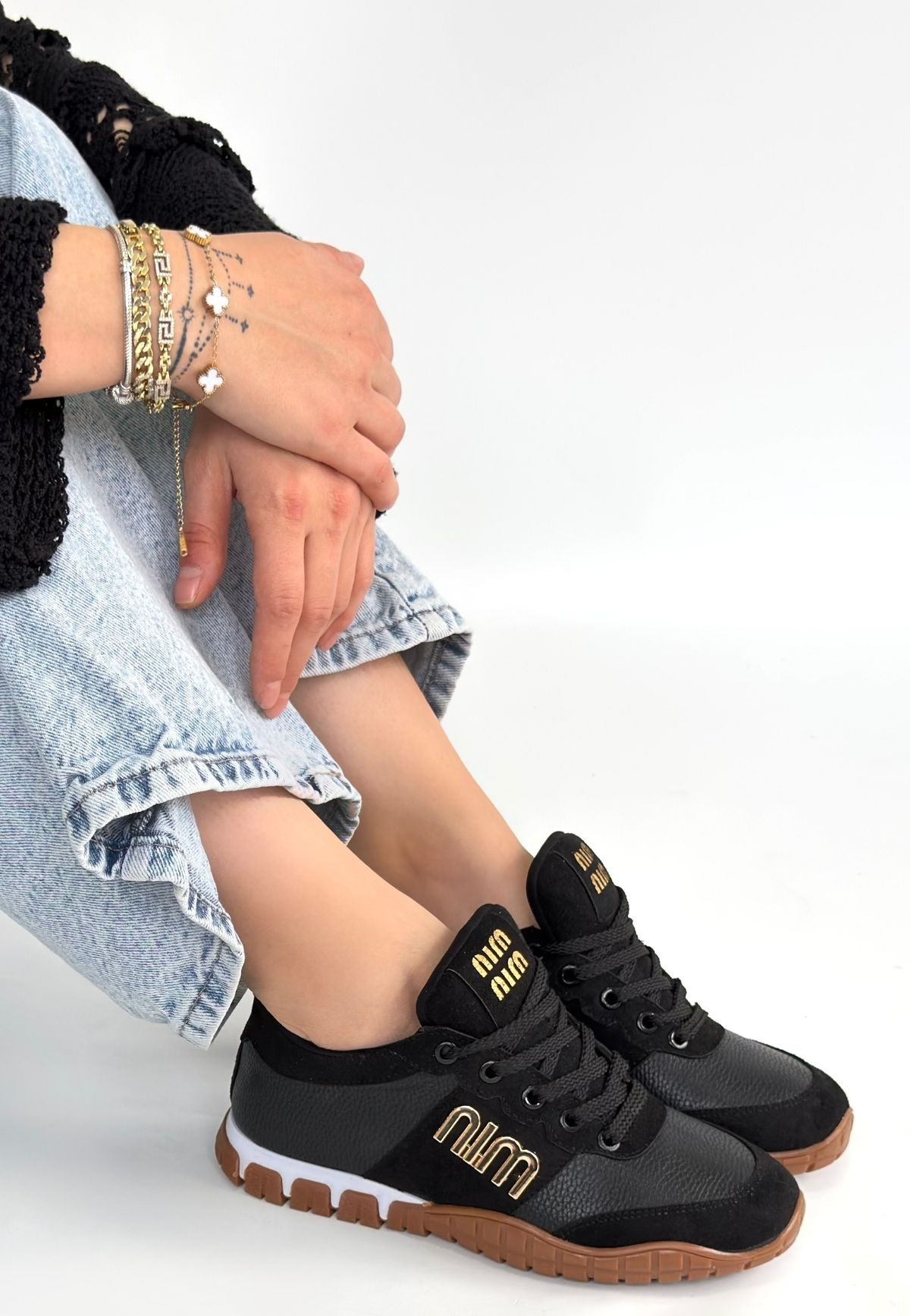 Marje Siyah Cilt Bağcıklı Spor Ayakkabı - Lisinya