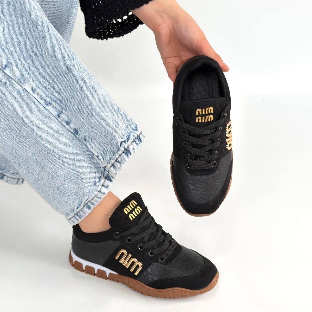 Marje Siyah Cilt Bağcıklı Spor Ayakkabı - Lisinya