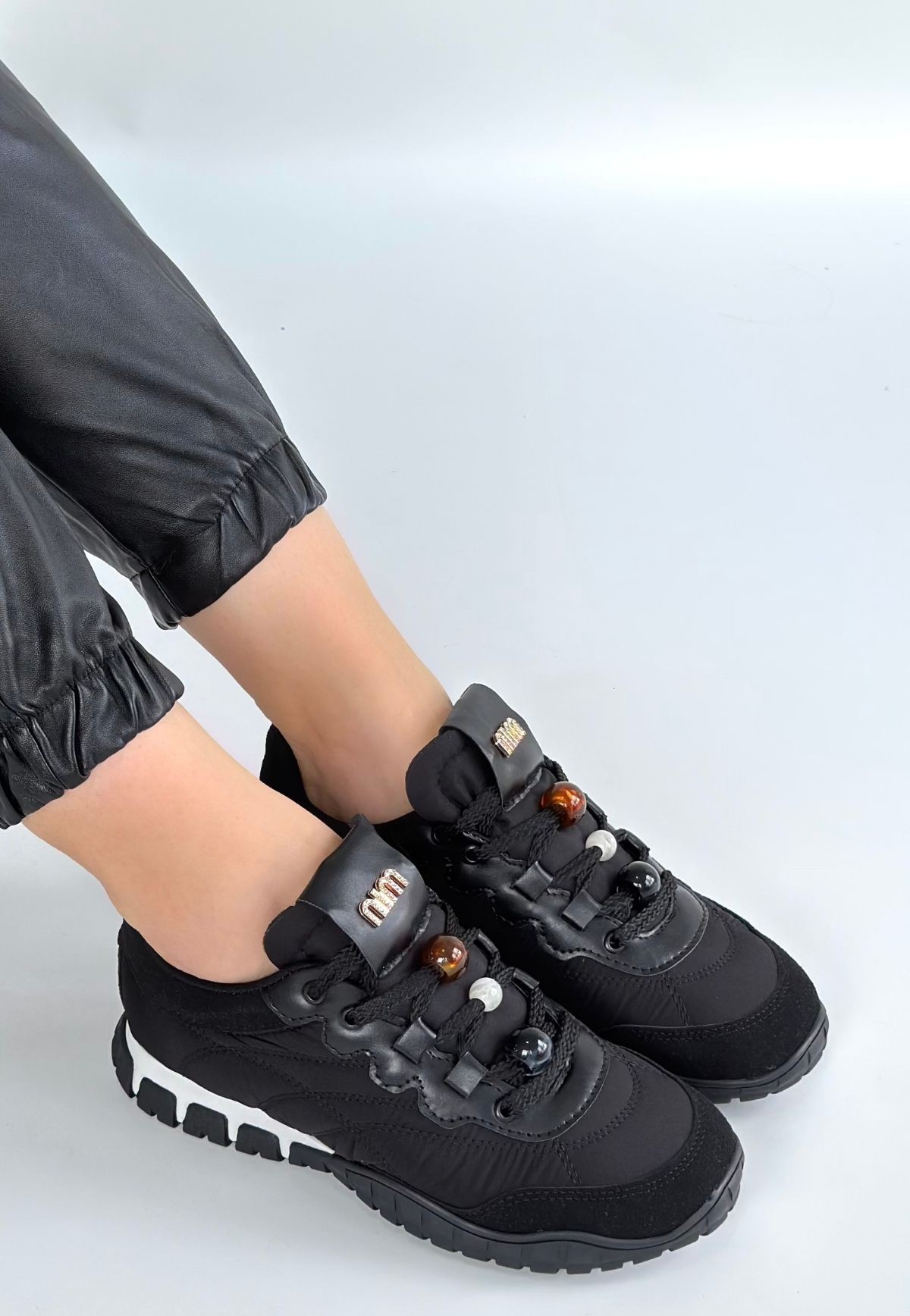 Tues Siyah Nubuk Bağcıklı Spor Ayakkabı - Lisinya