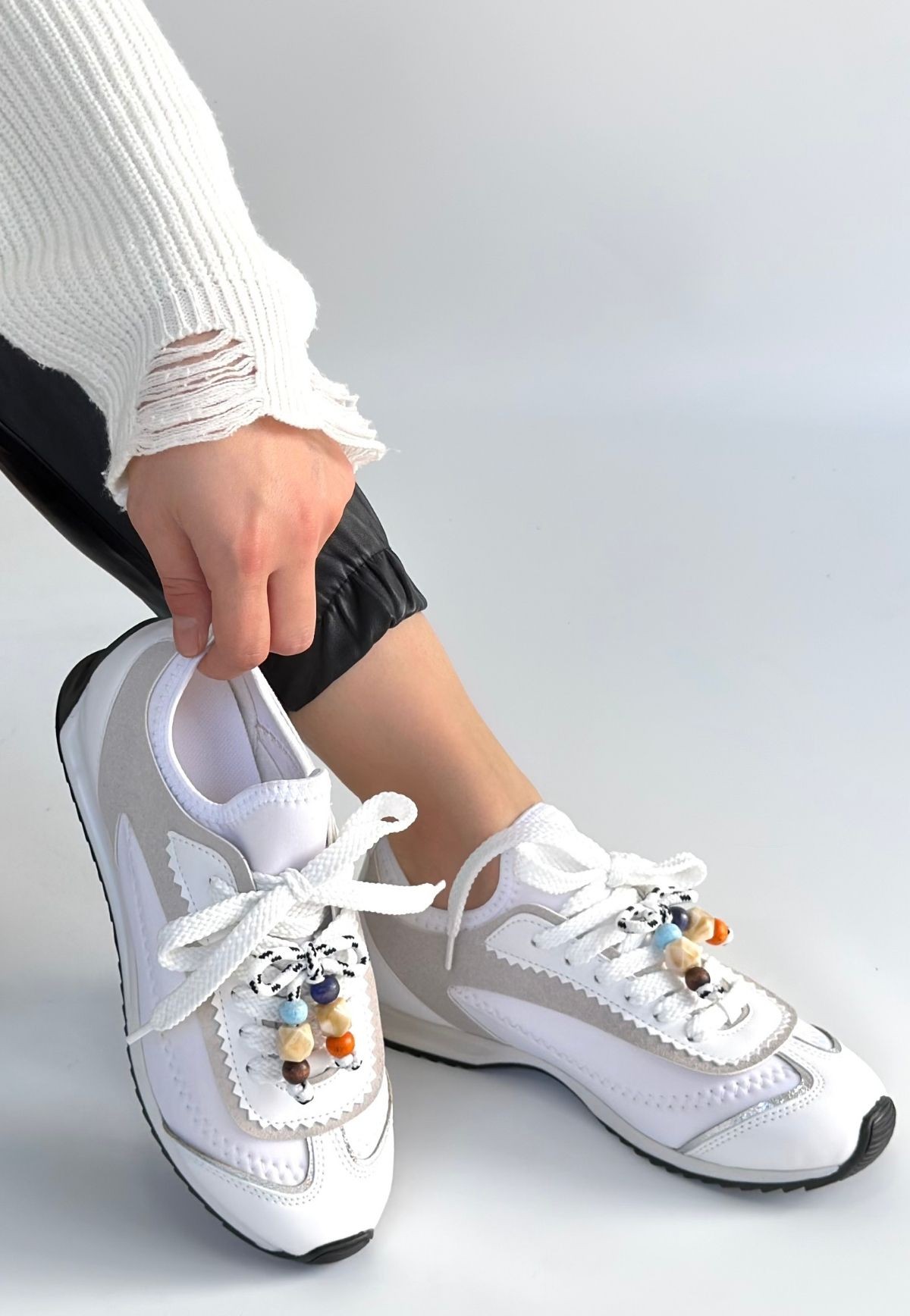 Riaf Beyaz Cilt Bağcıklı Spor Ayakkabı - Lisinya