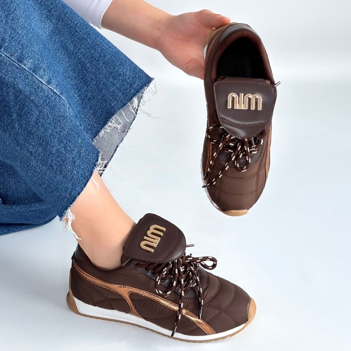 Dissa Kahverengi Cilt Bağcıklı Paraşüt Detaylı Spor Ayakkabı - Lisinya Dissa Kahverengi Cilt Bağcıklı Paraşüt Detaylı Spor Ayakkabı - Lisinya