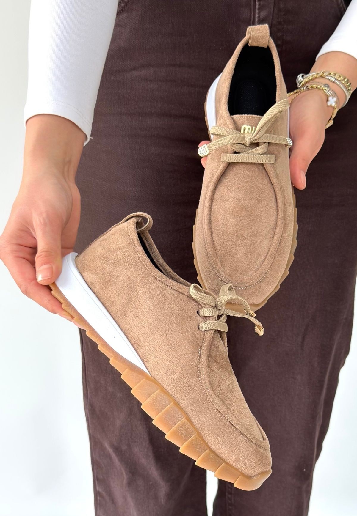 Sier Bej Süet Bağcıklı Spor Ayakkabı - Lisinya Sier Bej Süet Bağcıklı Spor Ayakkabı - Lisinya