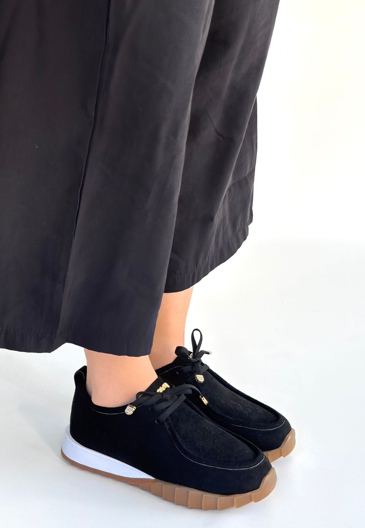 Sier Siyah Süet Bağcıklı Spor Ayakkabı - Lisinya