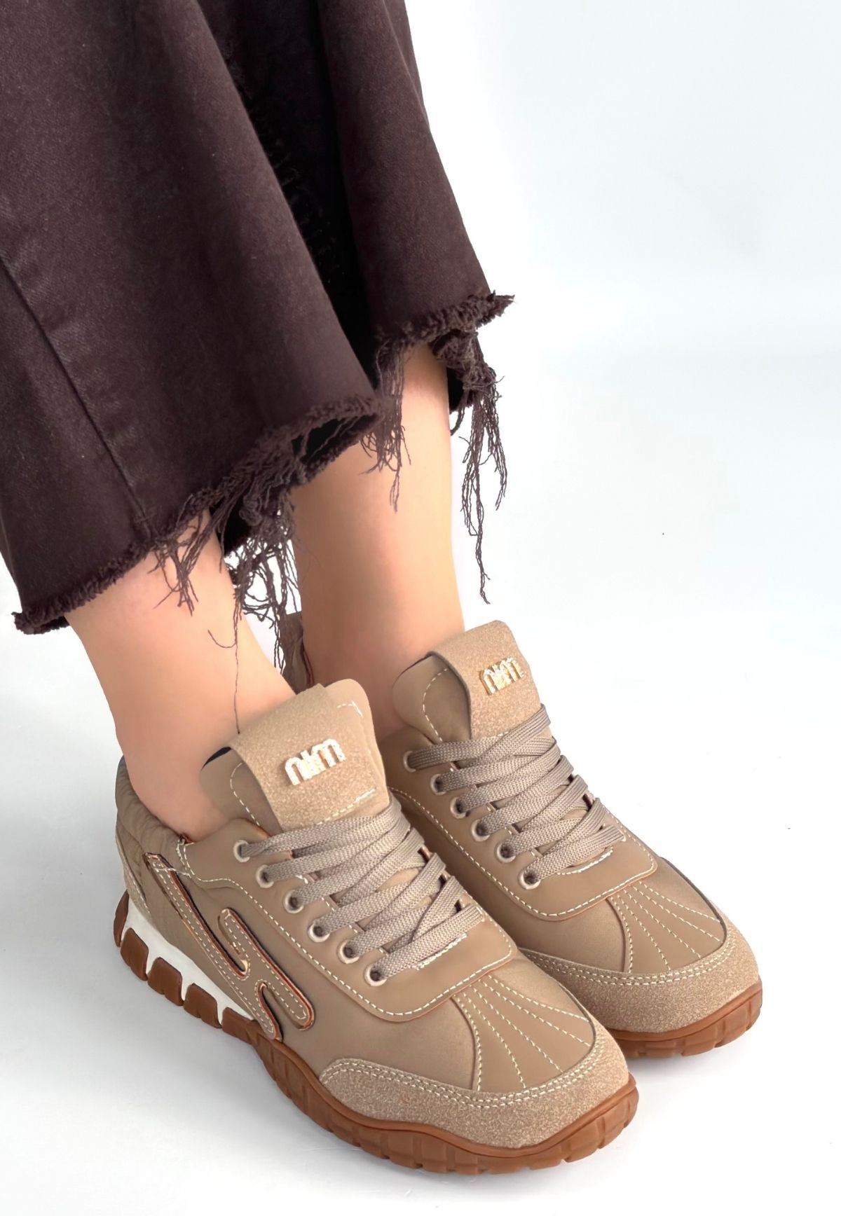 Huer Vizon Nubuk Bağcıklı Spor Ayakkabı - Lisinya