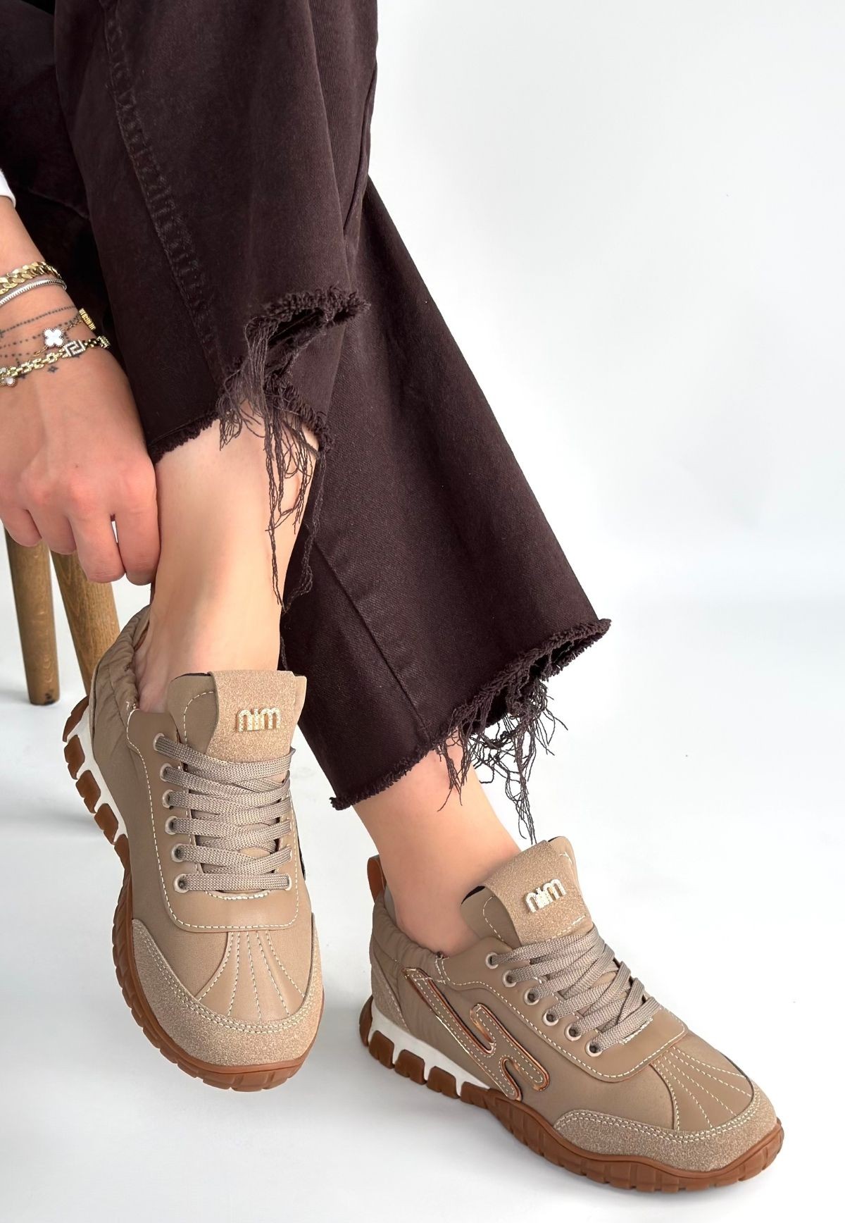 Huer Vizon Nubuk Bağcıklı Spor Ayakkabı - Lisinya Huer Vizon Nubuk Bağcıklı Spor Ayakkabı - Lisinya