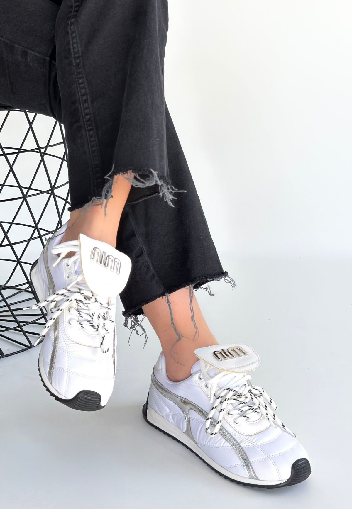 Dissa Beyaz Cilt Bağcıklı Paraşüt Detaylı Spor Ayakkabı - Lisinya