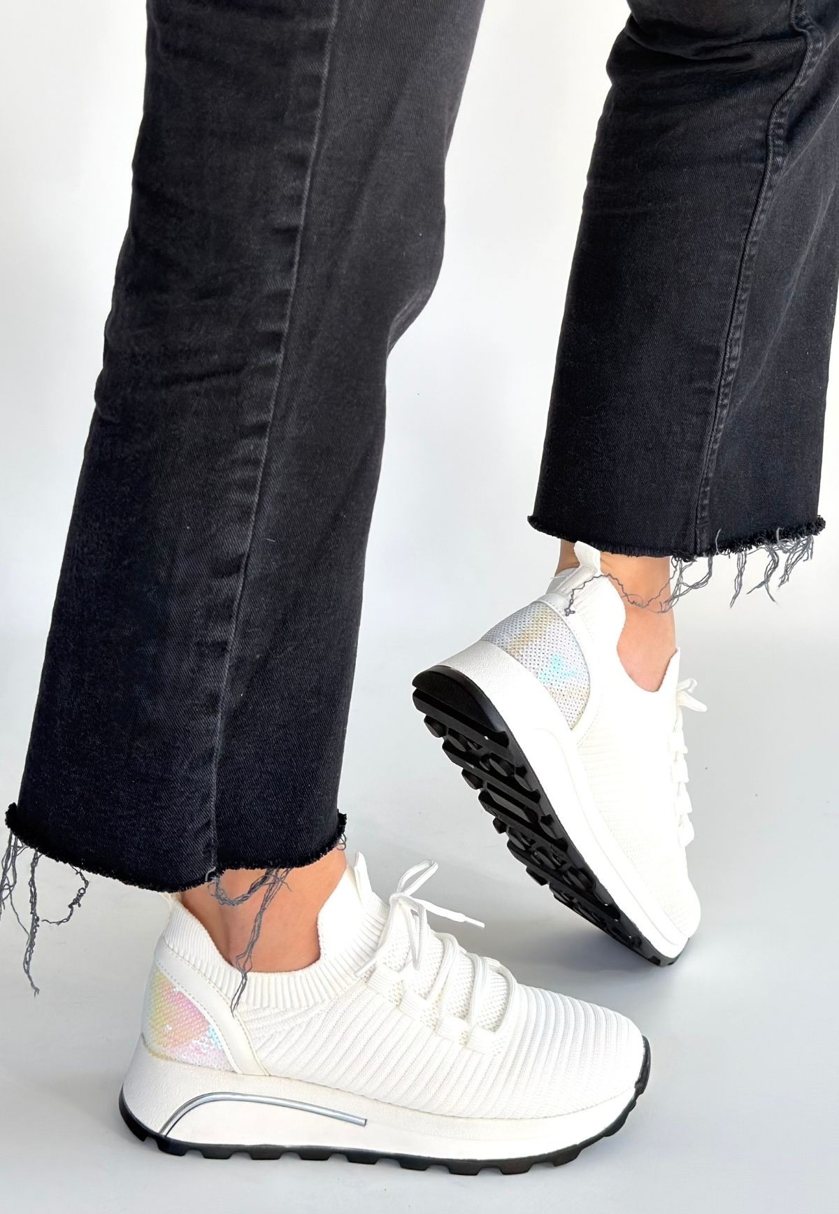 Feort Beyaz Triko Bağcıklı Spor Ayakkabı - Lisinya