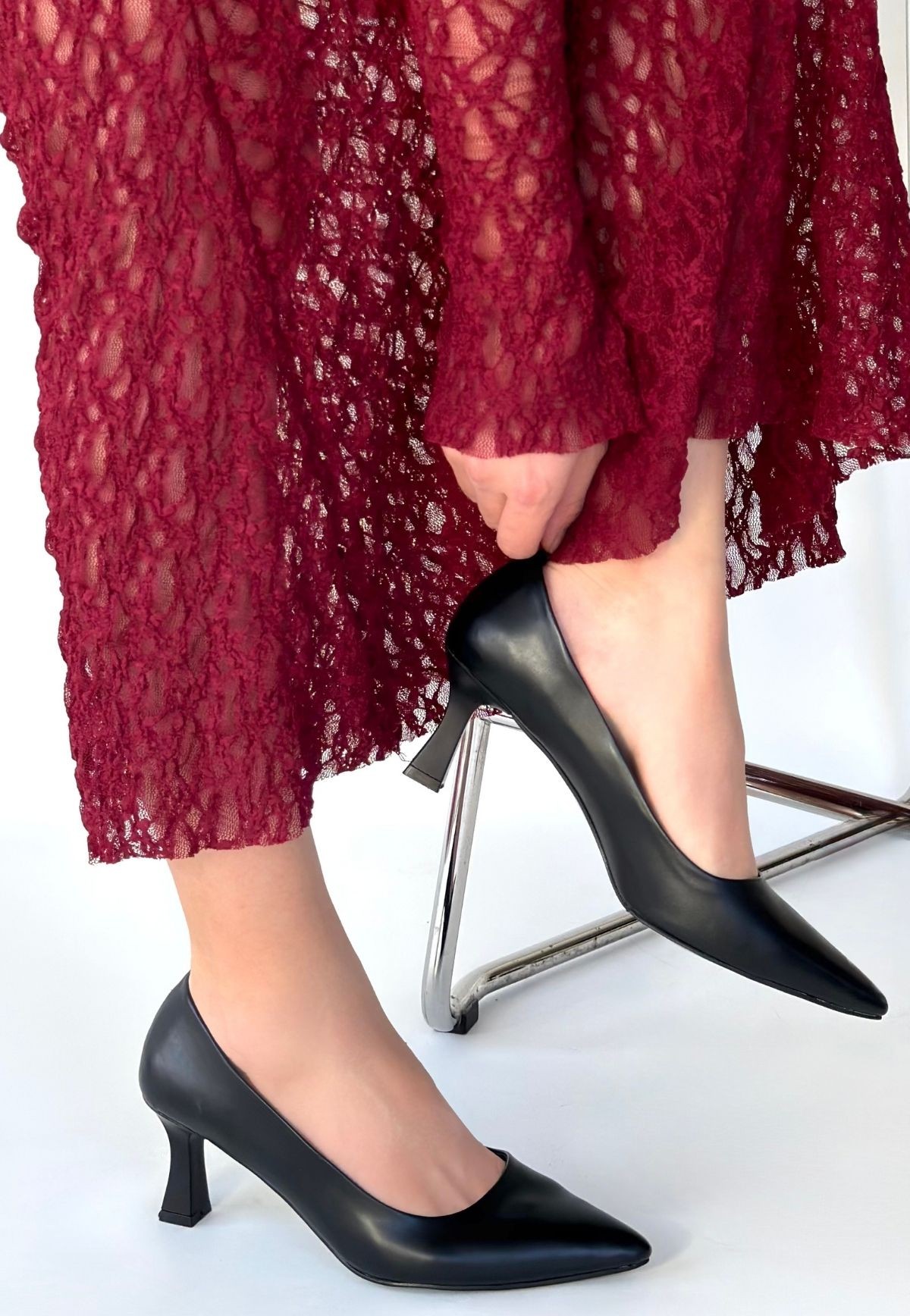 Mırta Siyah Cilt Topuklu Ayakkabı - Lisinya