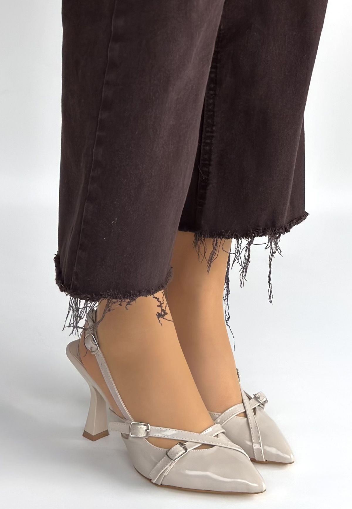 Tetti Bej Rugan Topuklu Ayakkabı - Lisinya