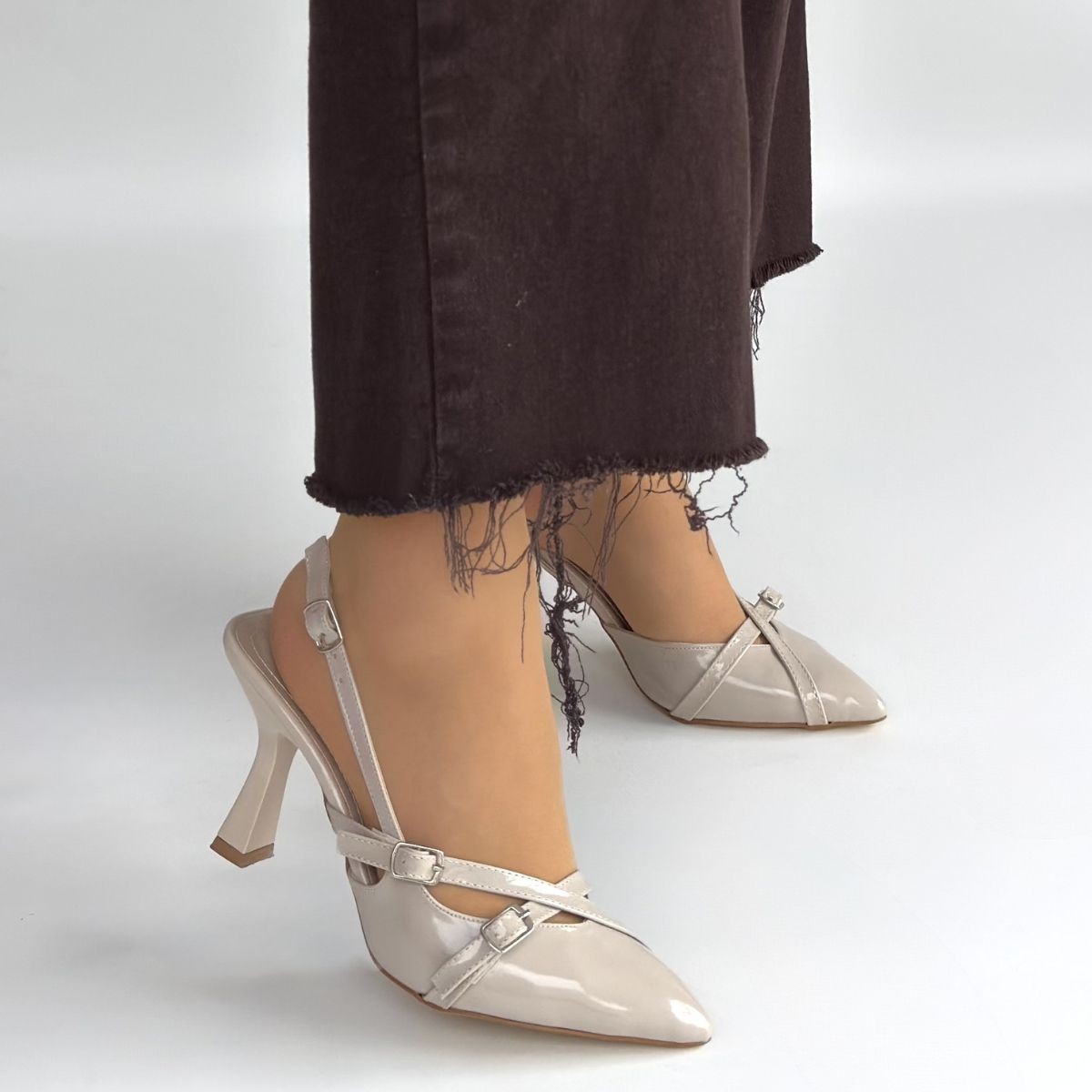 Tetti Bej Rugan Topuklu Ayakkabı - Lisinya