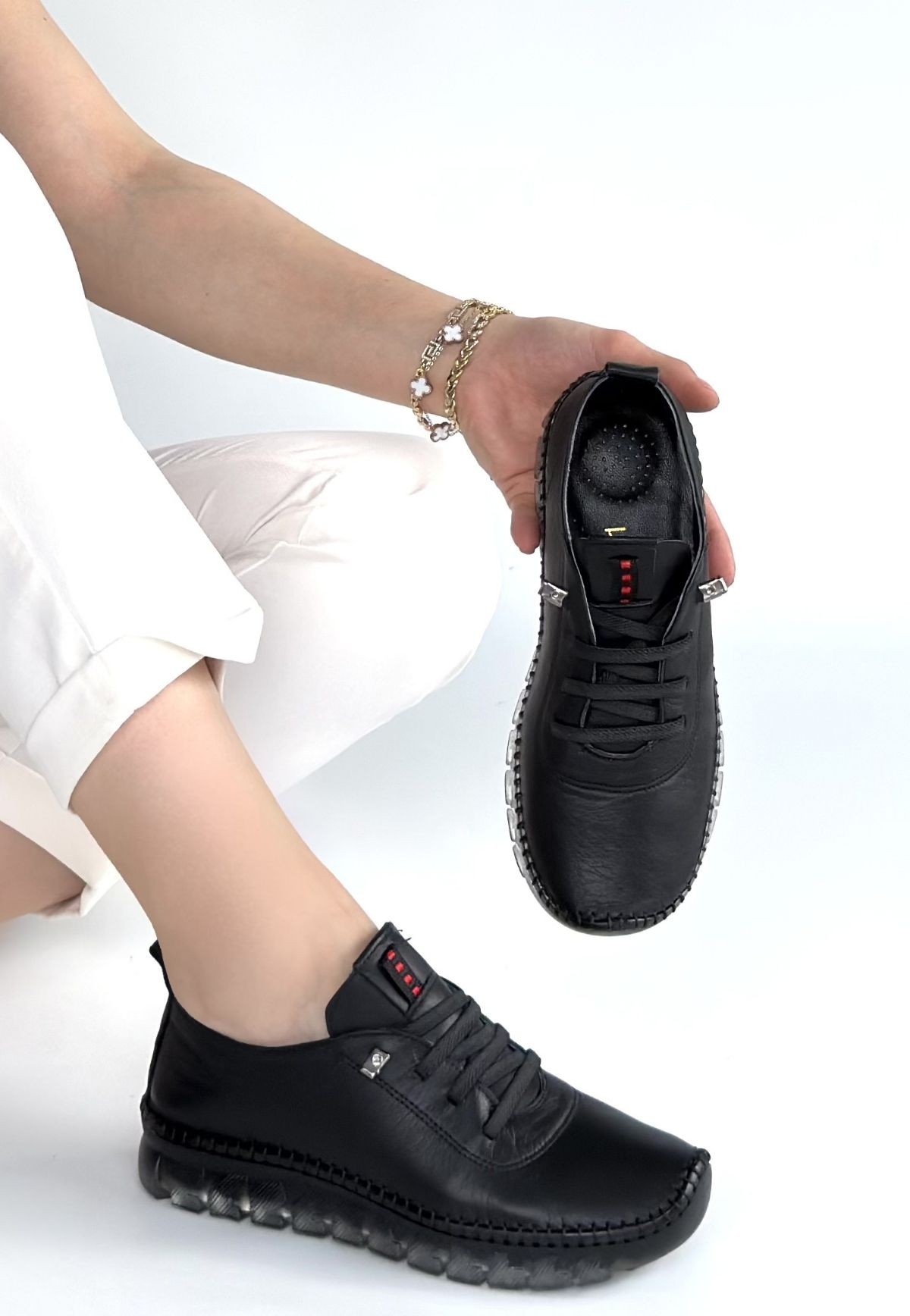 Jiten Siyah Deri Bağcıklı Spor Ayakkabı - Lisinya