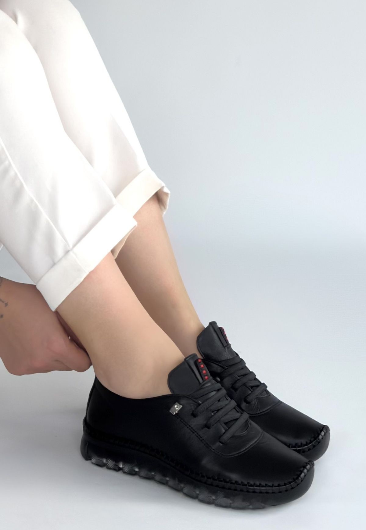 Jiten Siyah Deri Bağcıklı Spor QAyakkabı - Lisinya