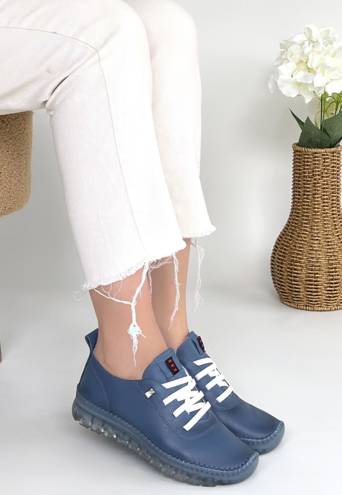 Jiten Mavi Deri Bağcıklı Spor Ayakkabı - Lisinya