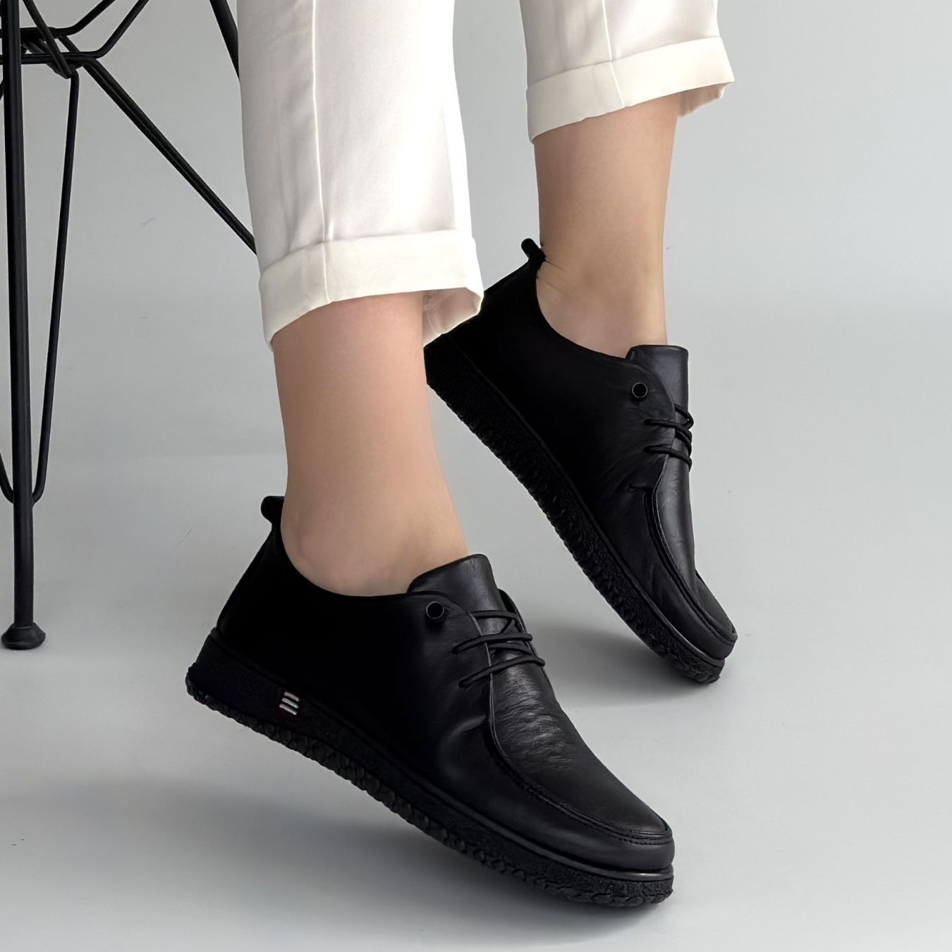 Mopin Siyah Deri Bağcıklı Spor Ayakkabı - Lisinya