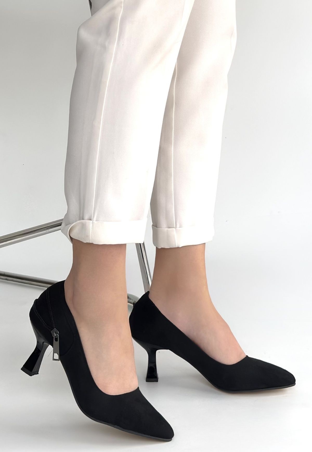 Jedi Siyah Süet Topuklu Ayakkabı - Lisinya Jedi Siyah Süet Topuklu Ayakkabı - Lisinya