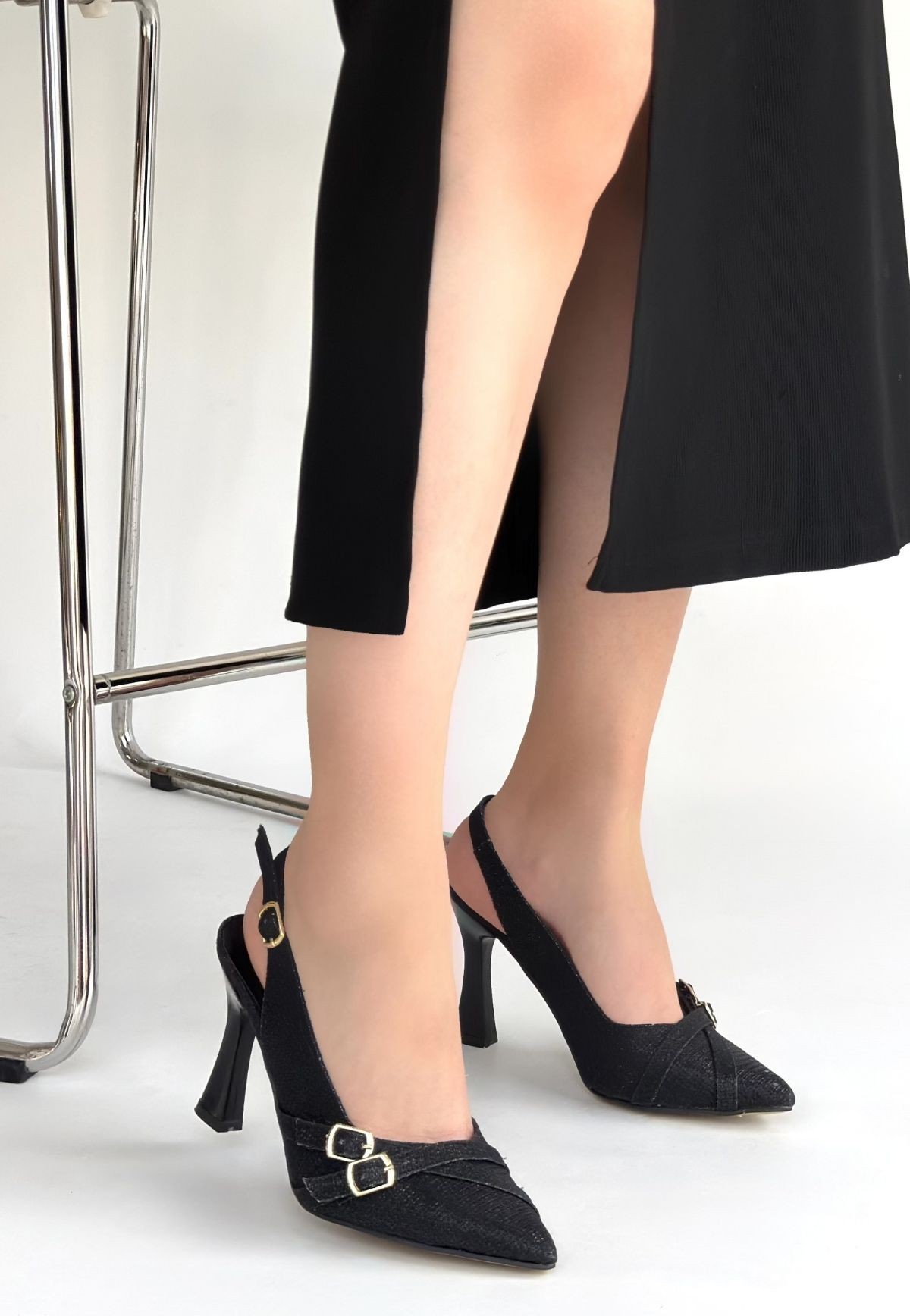 Jedda Siyah Simli Cilt Topuklu Ayakkabı - Lisinya Jedda Siyah Simli Cilt Topuklu Ayakkabı - Lisinya