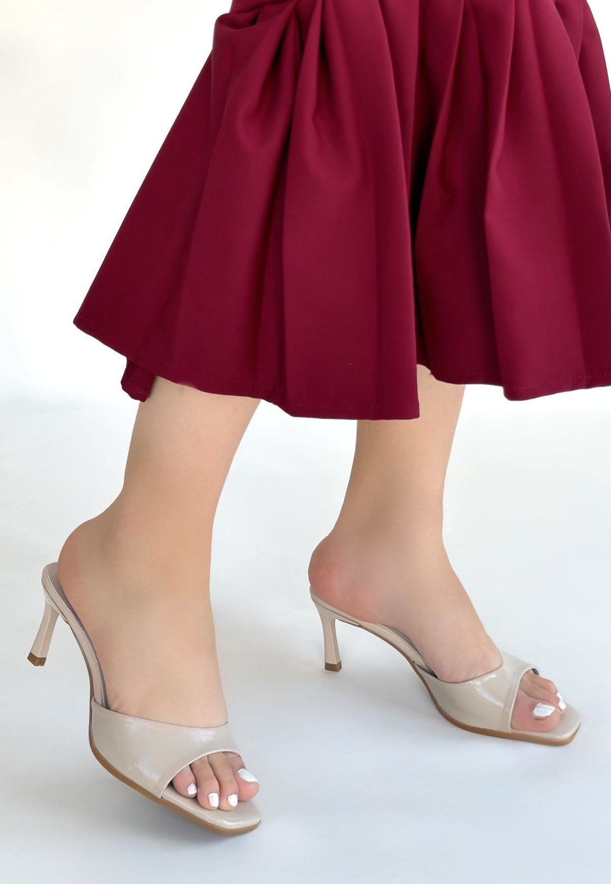 Ribay Bej Rugan Topuklu Terlik - Lisinya