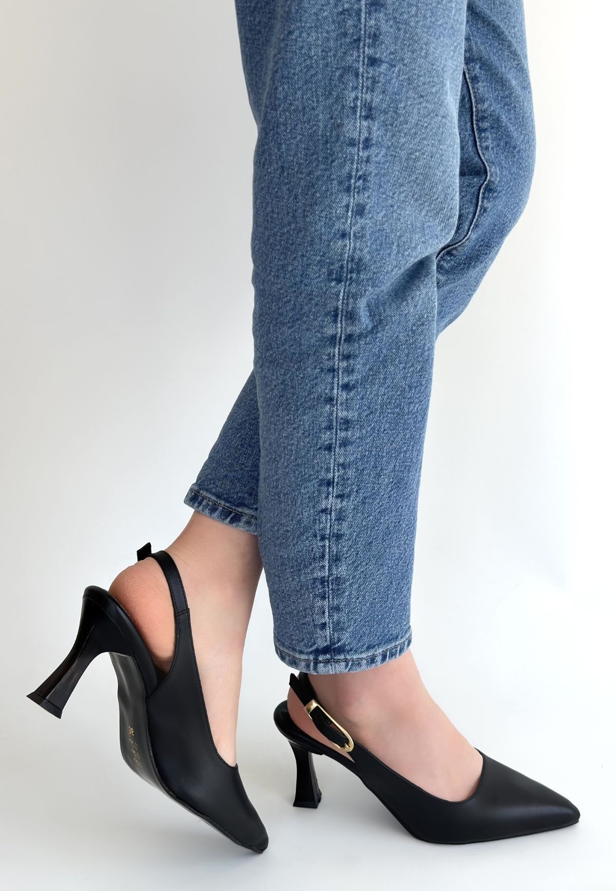 Hies Siyah Cilt Topuklu Ayakkabı - Lisinya