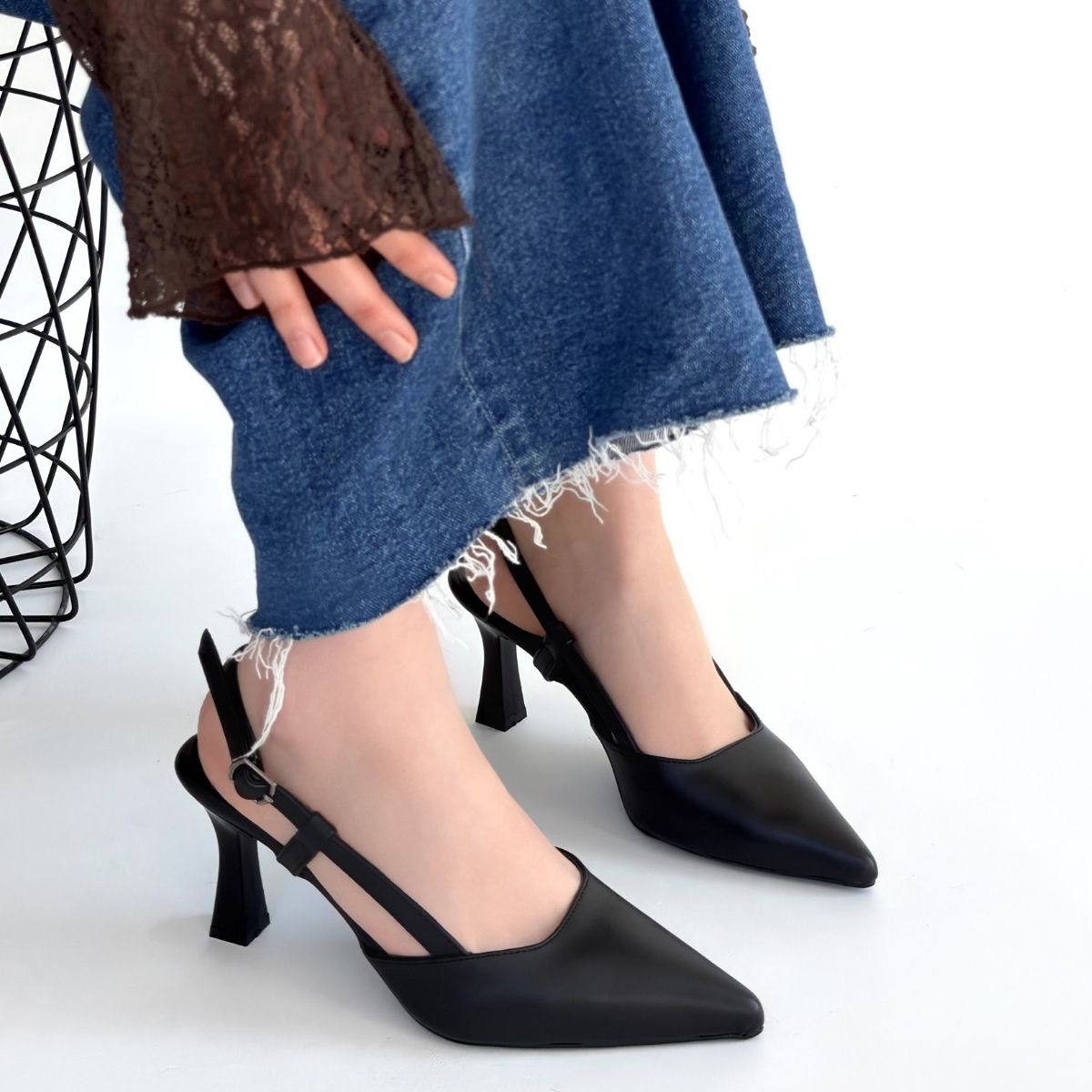 Hoost Siyah Cilt Topuklu Ayakkabı - Lisinya