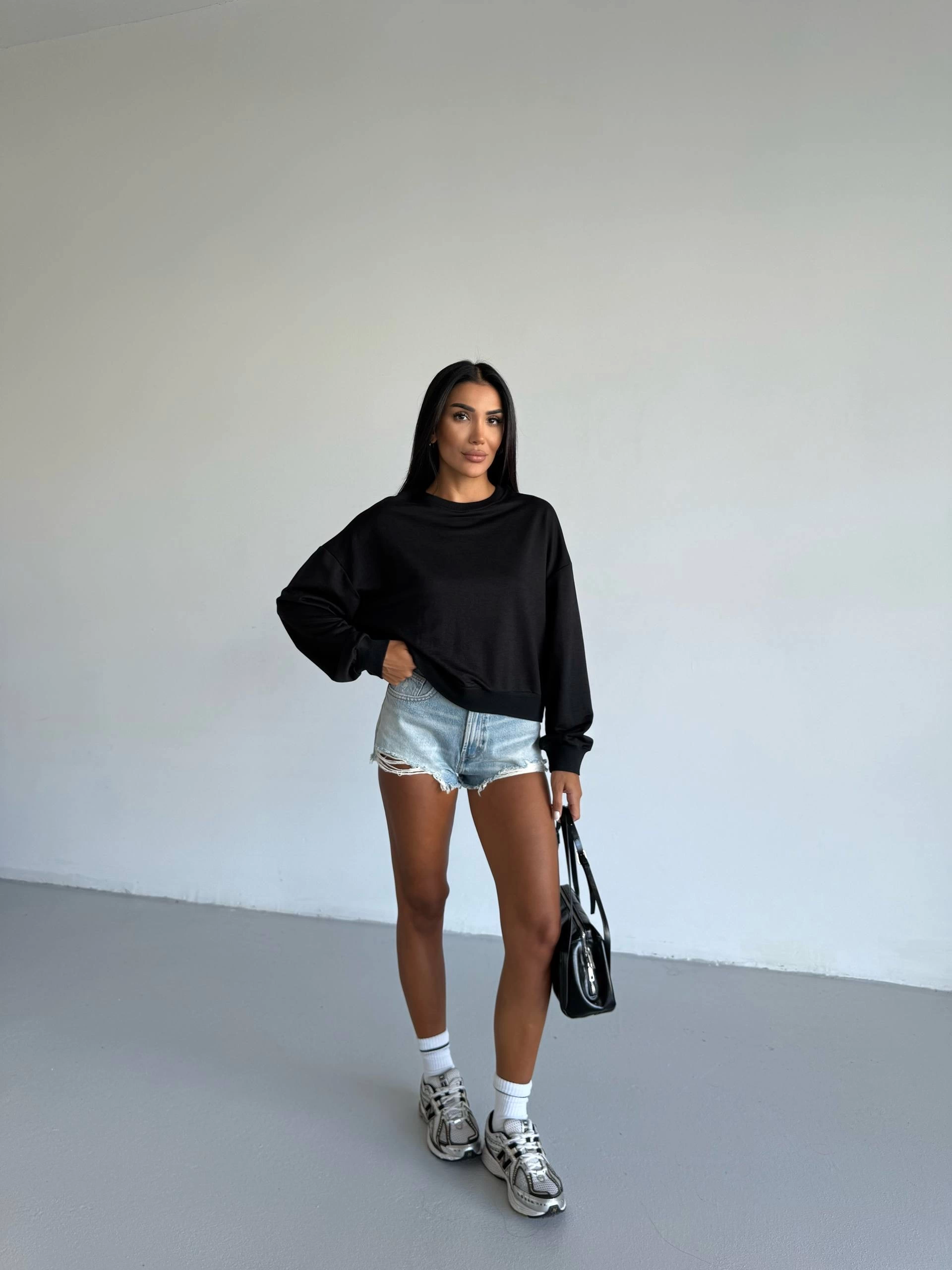 2 iplik bisiklet yaka sweat siyah f2339 - Lisinya 2 iplik bisiklet yaka sweat siyah f2339 - Lisinya
