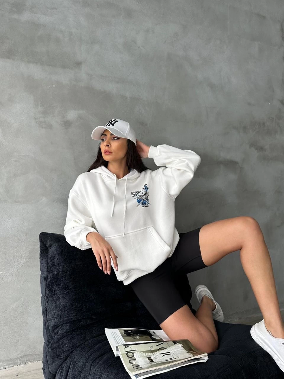 3 iplik şardonlu oversize kafa baskılı sweat beyaz - Lisinya
