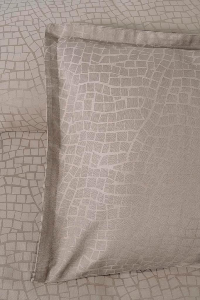 Jakarlı Saten Çift Kişilik Nevresim Takımı Adelya Marble Jakarlı Saten Çift Kişilik Nevresim Takımı Adelya Marble