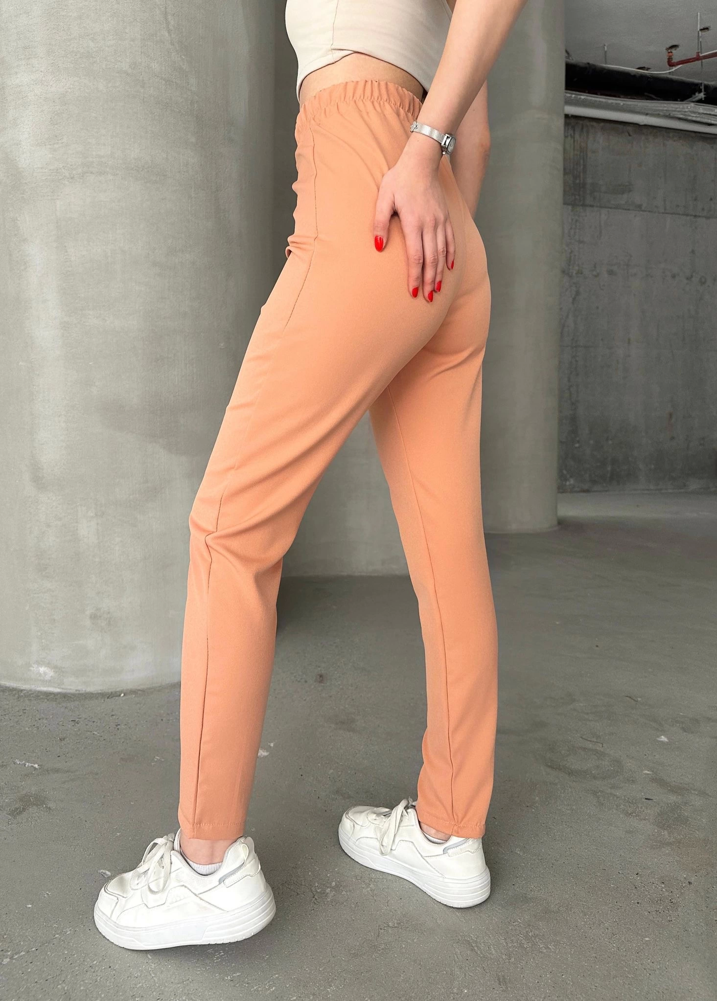 Beli lastikli karamel pantolon - Lisinya Beli lastikli karamel pantolon - Lisinya