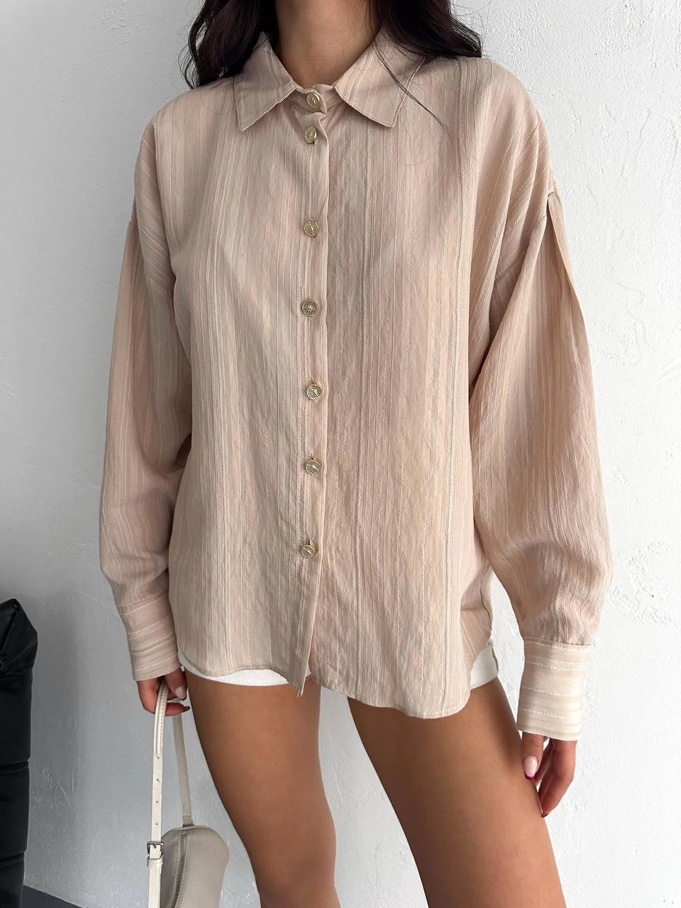 Çizgili oversize gömlek - Lisinya Çizgili oversize gömlek - Lisinya