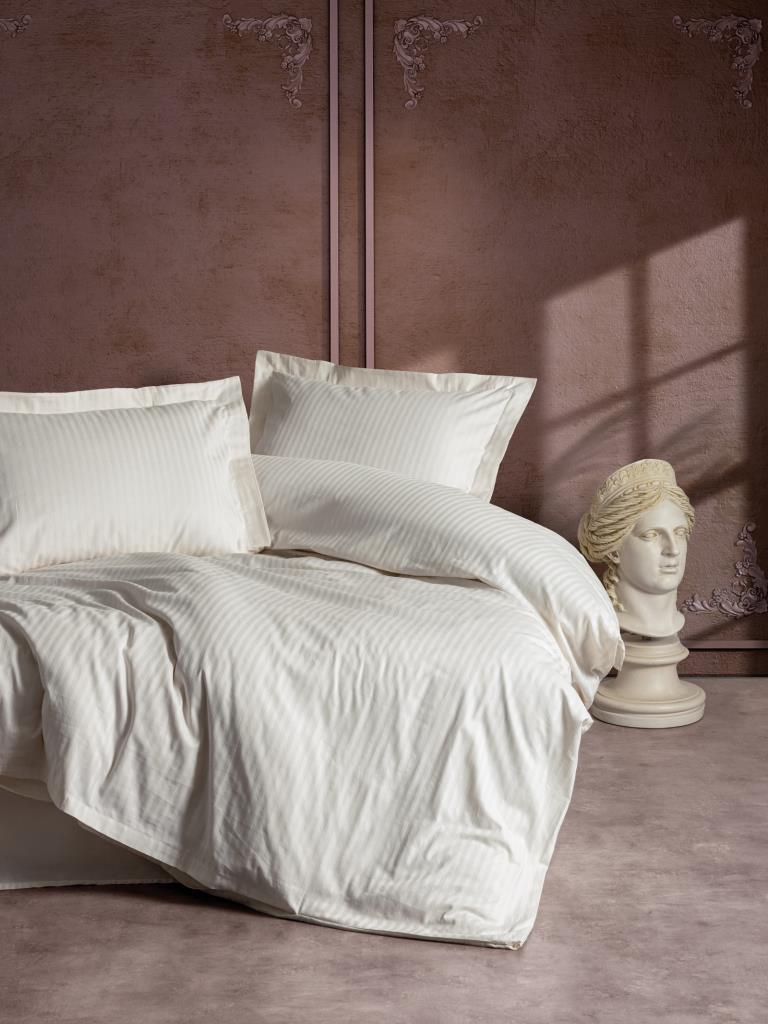Çift Kişilik Saten Nev Takımı Elegante Stripe Ekru Çift Kişilik Saten Nev Takımı Elegante Stripe Ekru