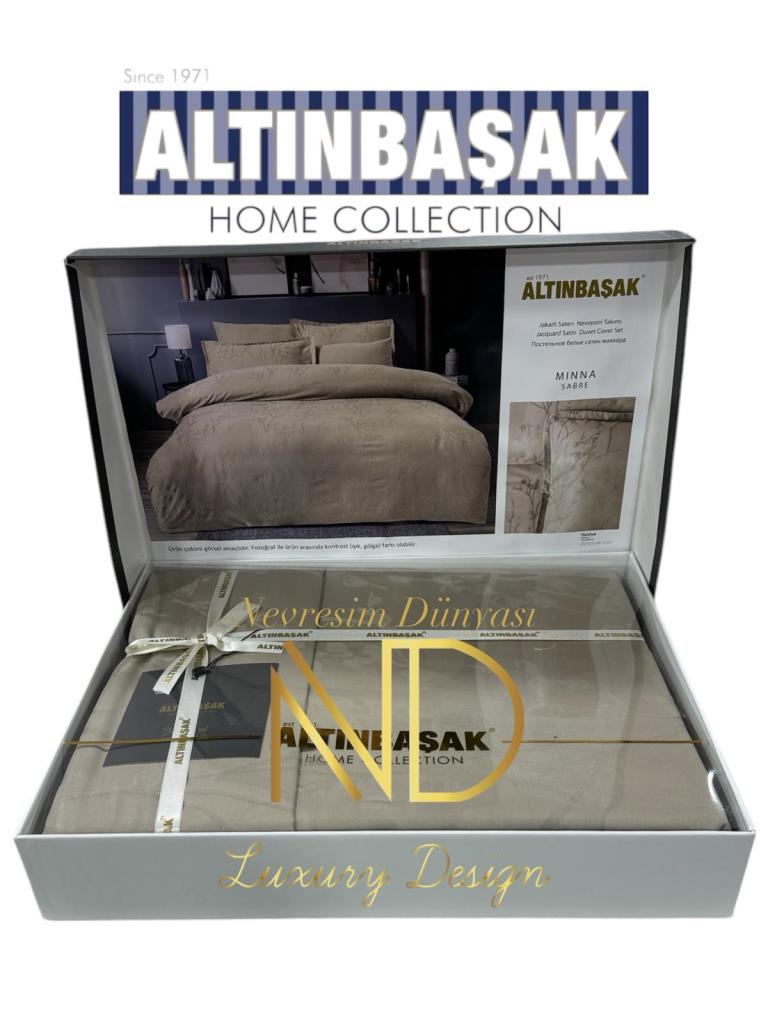 Jakarlı Saten Çift Kişilik Nevresim Takımı Mınna Sabre