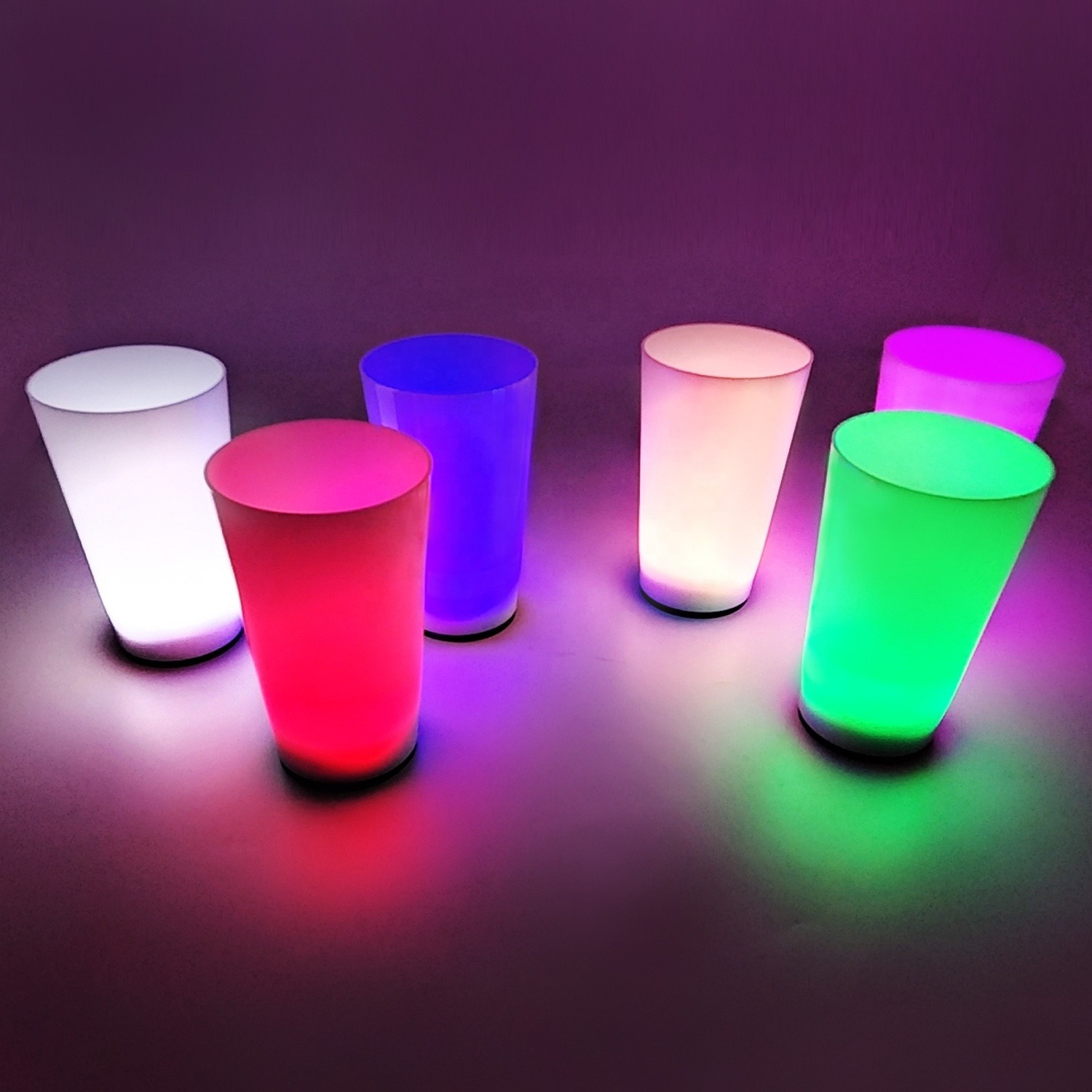 Glow Partisi Bardakları 6 Renk 6 Adet 1.5 oz 4.5 x 6.5 cm Glow Partisi Bardakları 6 Renk 6 Adet 1.5 oz 4.5 x 6.5 cm