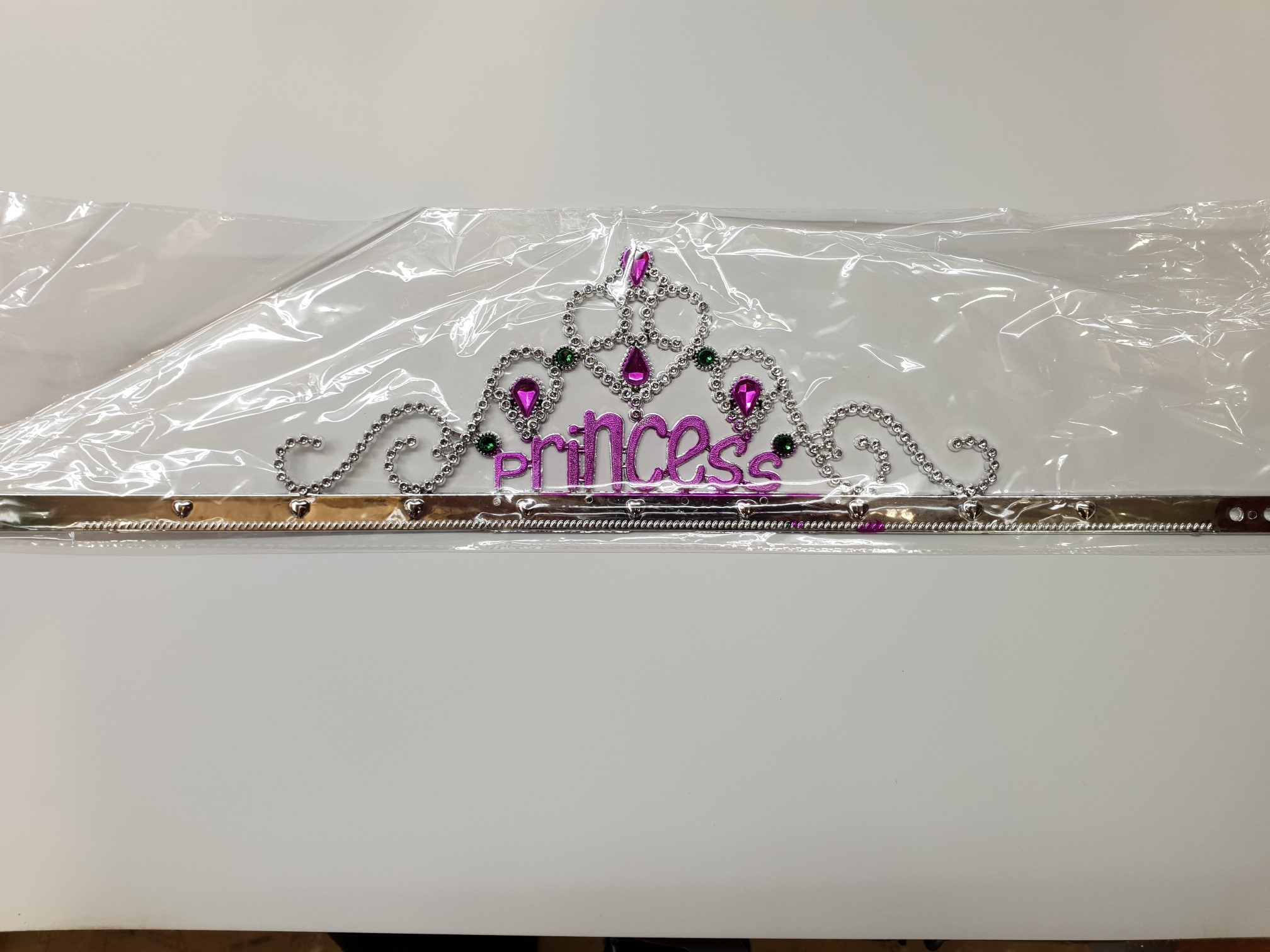 Gümüş Renk Prenses Yazılı Parti Tacı 60 cm Gümüş Renk Prenses Yazılı Parti Tacı 60 cm (Lisinya)