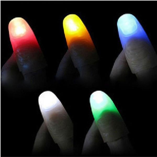 Led Işıklı Renkli Sihirli Parmak Işıklı Parmak Şaka Parmak 1 Adet Led Işıklı Renkli Sihirli Parmak Işıklı Parmak Şaka Parmak 1 Adet (Lisinya)