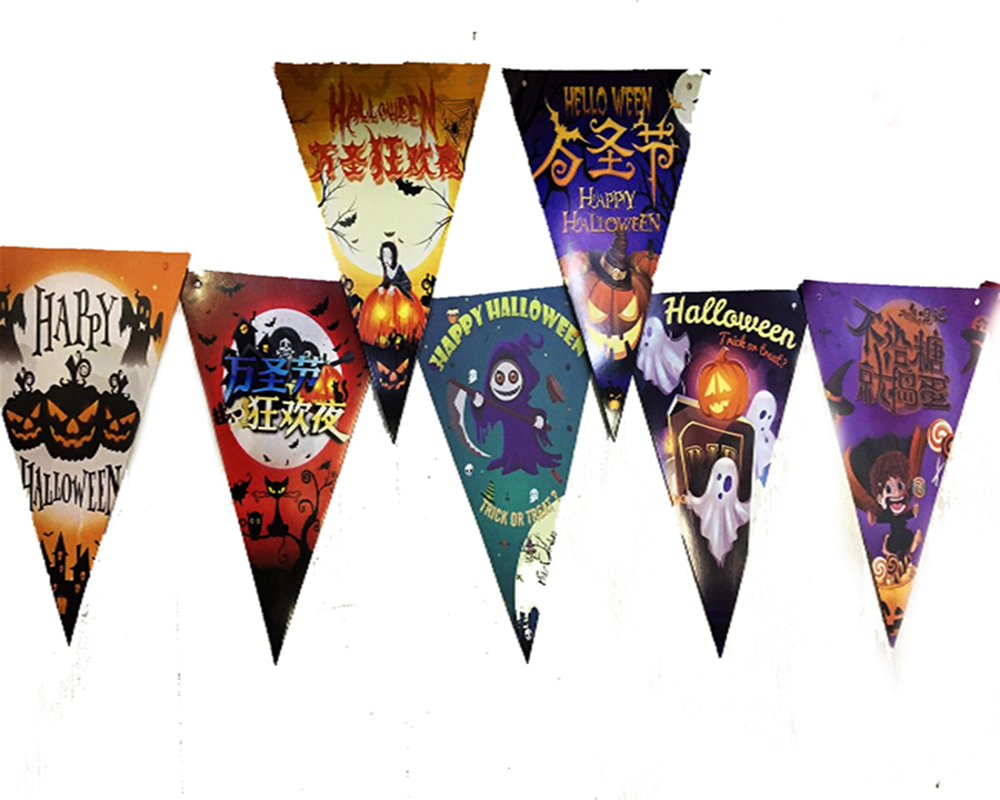 Lüks Baskılı Üçgen Model Halloween Banner Süs Bayrak 8 li Lüks Baskılı Üçgen Model Halloween Banner Süs Bayrak 8 li (Lisinya)