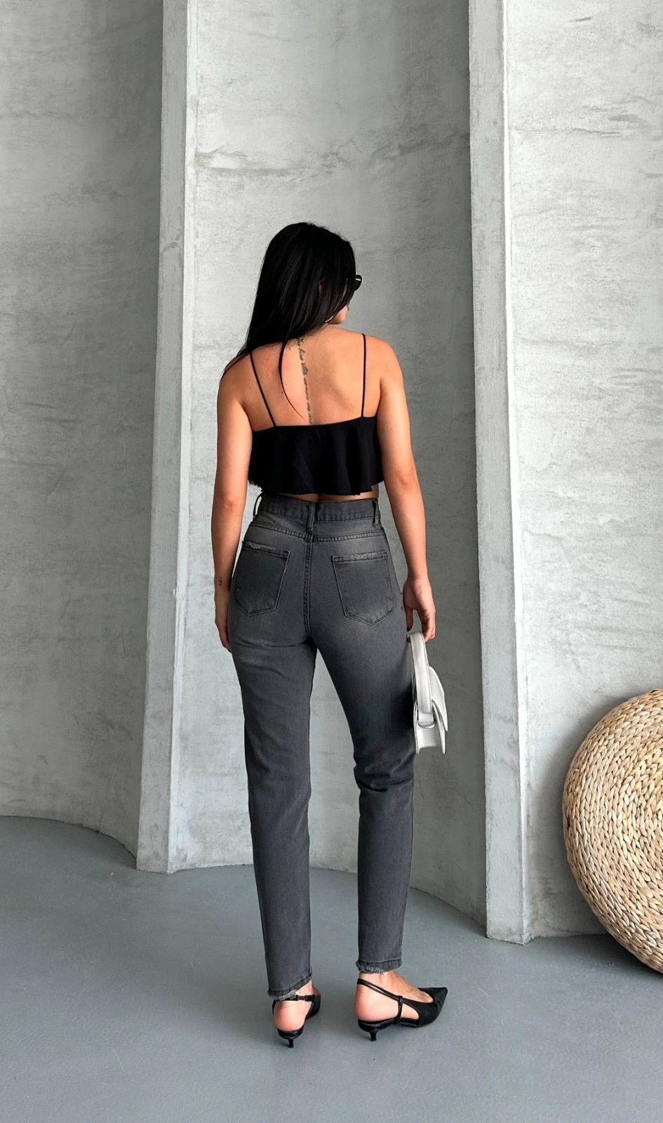 Mom fit enzim taş yıkama jeans pantolon füme d2006 - Lisinya