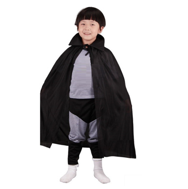Siyah Renk Yakalı Çocuk Pelerin 90 cm Siyah Renk Yakalı Çocuk Pelerin 90 cm (Lisinya)