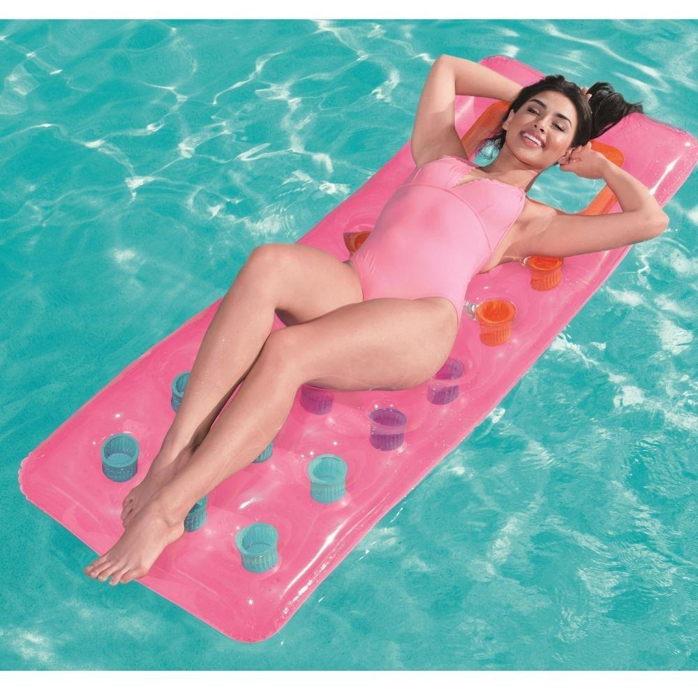 Bestway Şişme Pencereli Bardaklı Deniz Yatağı - 43040 (Lisinya) Bestway Şişme Pencereli Bardaklı Deniz Yatağı - 43040 (Lisinya)