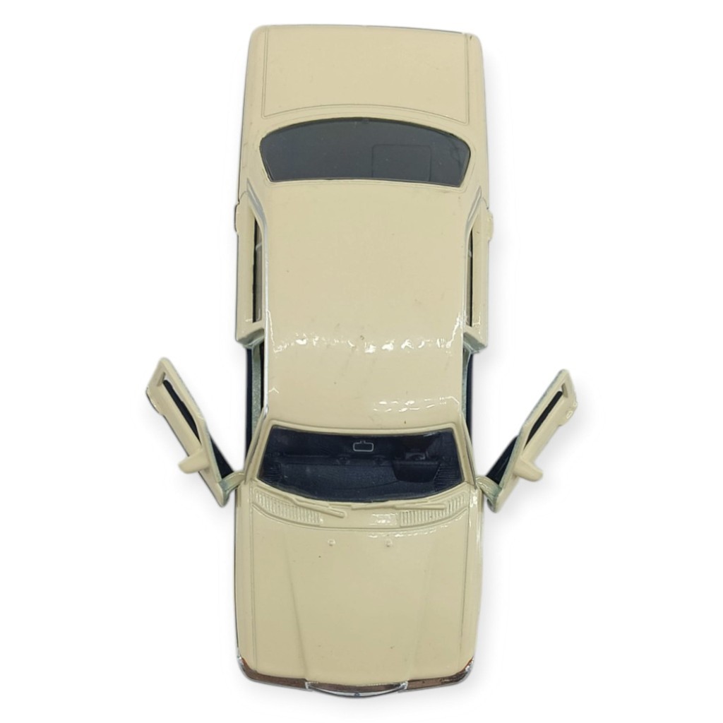 Çek Bırak Araba 1:32 Mercedes Benz W123 - 43686 - BEYAZ (Lisinya) Çek Bırak Araba 1:32 Mercedes Benz W123 - 43686 - BEYAZ (Lisinya)
