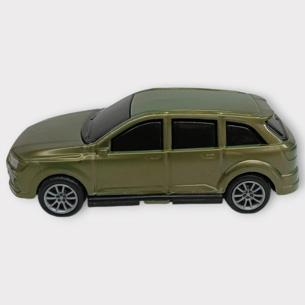 Çek Bırak Arabalar 10 Cm - Yeşil Hatchback (Lisinya) Çek Bırak Arabalar 10 Cm - Yeşil Hatchback (Lisinya)