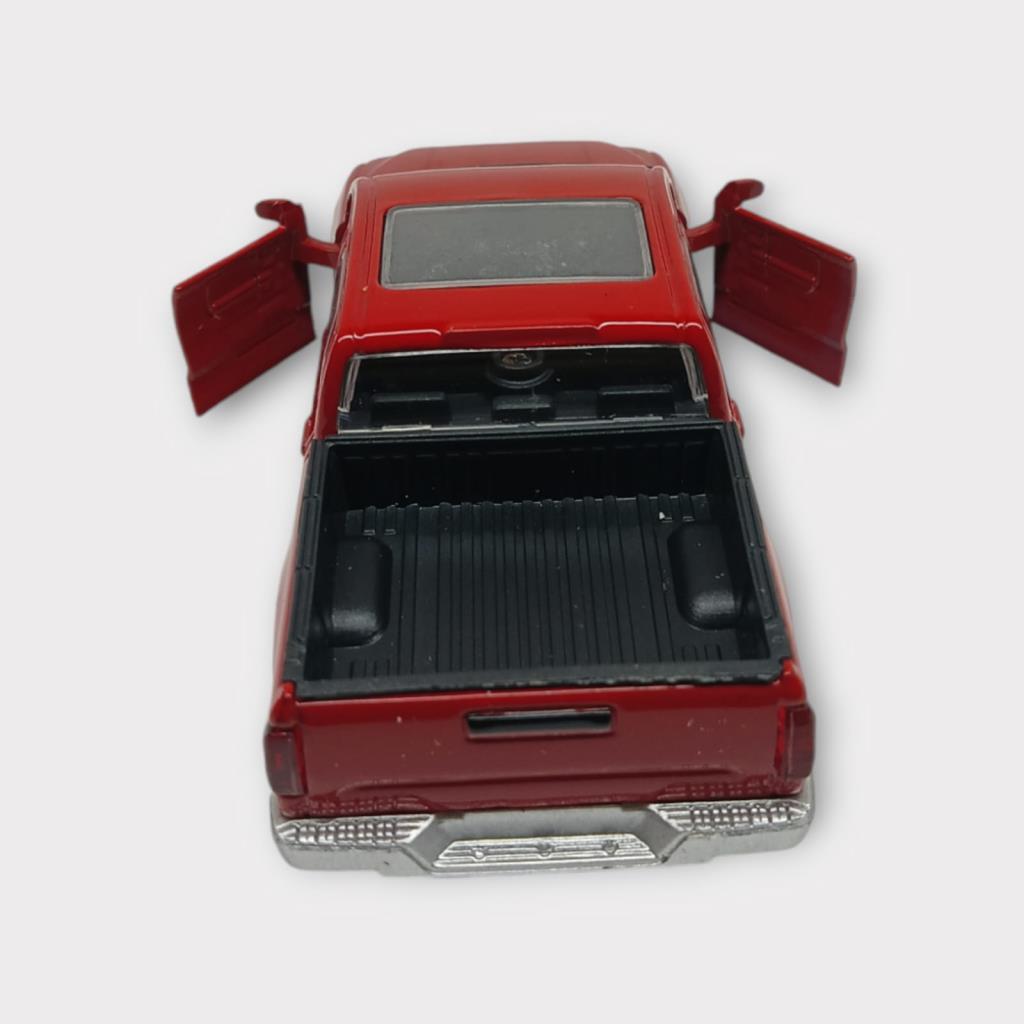 Çek Bırak Metal Araba Sesli Işıklı - Kırmızı (Lisinya) Çek Bırak Metal Araba Sesli Işıklı - Kırmızı (Lisinya)