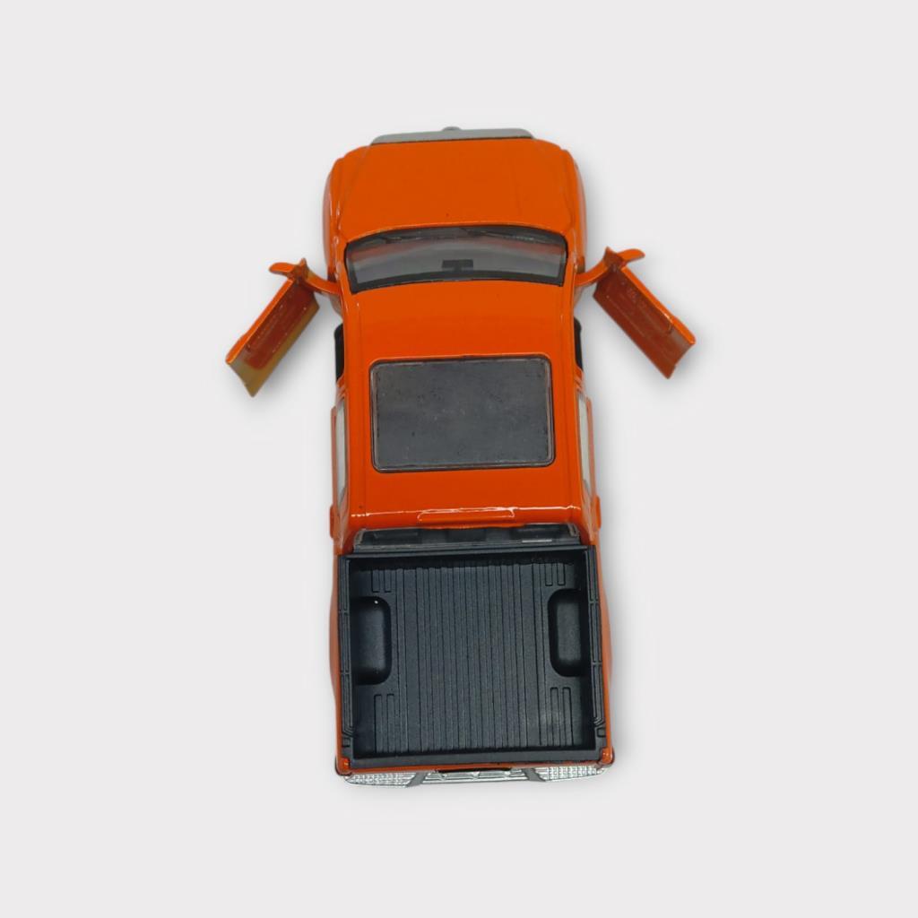 Çek Bırak Metal Araba Sesli Işıklı - Turuncu (Lisinya)