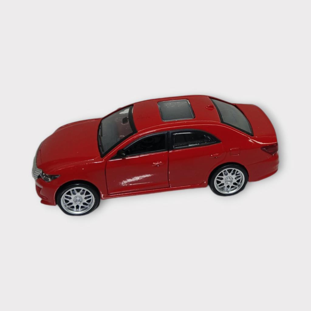 Çek Bırak Metal Araba Sesli Işıklı - Kırmızı (Lisinya)