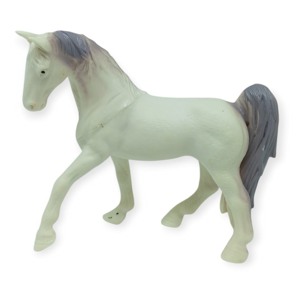 Çiftlik Hayvanları Serisi - Yarış Atı 12 cm - Beyaz (Lisinya) Çiftlik Hayvanları Serisi - Yarış Atı 12 cm - Beyaz (Lisinya)