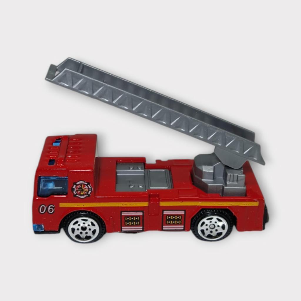 Küçük Metal İtfaiye Araçları 7 Cm - Merdivenli (Lisinya) Küçük Metal İtfaiye Araçları 7 Cm - Merdivenli (Lisinya)