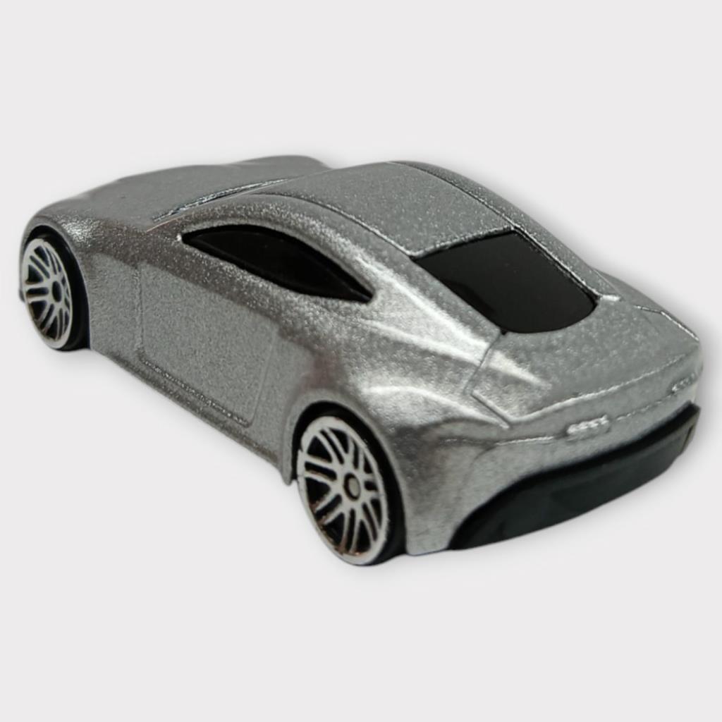 Metal Mini Arabalar 8 cm - Gri - 1 (Lisinya) Metal Mini Arabalar 8 cm - Gri - 1 (Lisinya)