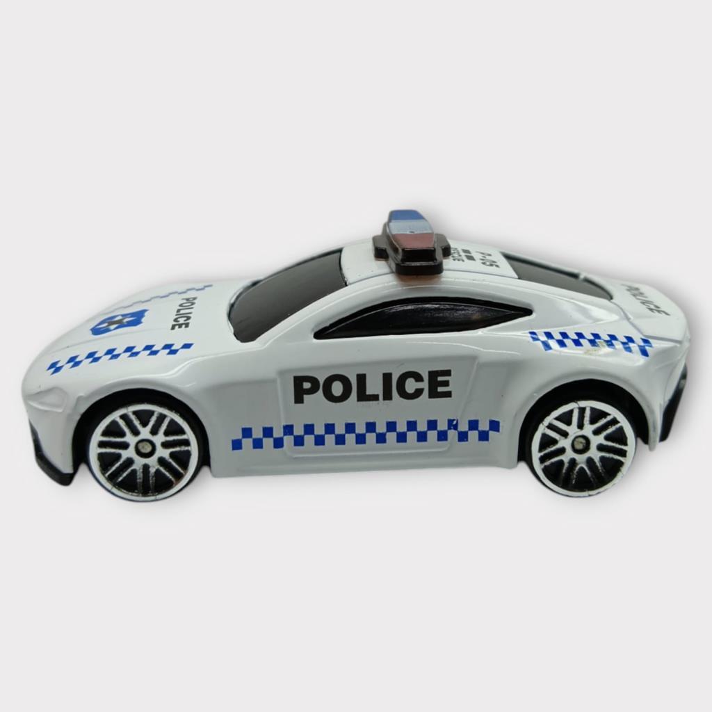 Metal Mini Polis Arabası 8 cm - Polis - 5 (Lisinya) Metal Mini Polis Arabası 8 cm - Polis - 5 (Lisinya)