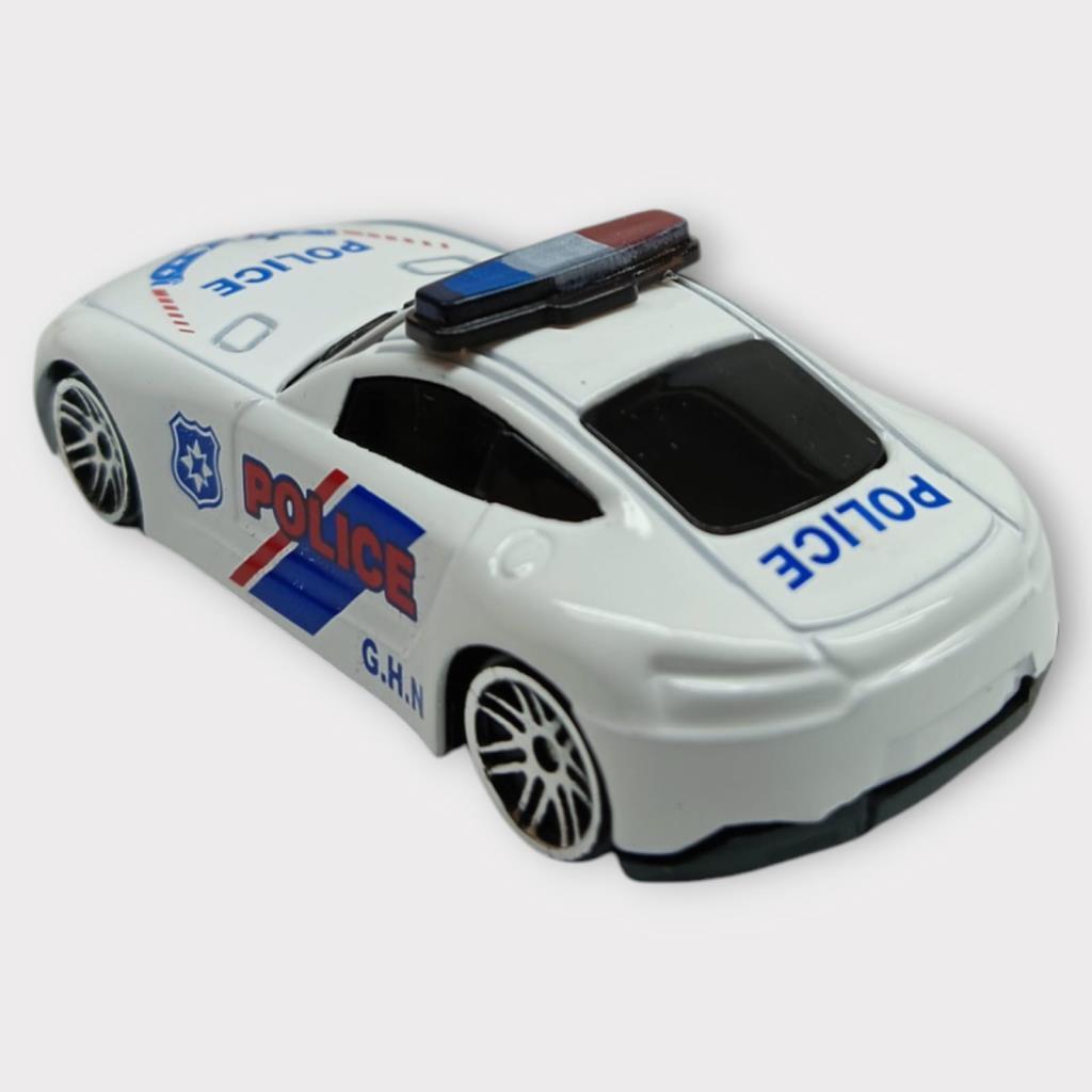 Metal Mini Polis Arabası 8 cm - Polis - 8 (Lisinya) Metal Mini Polis Arabası 8 cm - Polis - 8 (Lisinya)